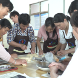 【阅卷•民生可感】免费学西点 烘焙梦想助就业