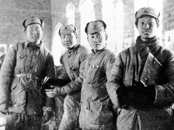 好评中国·纪念抗日战争胜利80周年青年说丨鲁艺青年：带着木刻去敌后，去战斗