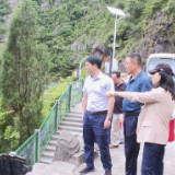 驻茶市人大代表第二小组视察云阳山国家森林公园4A景区整改暨创5A工作