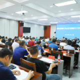 杨红兵调度推进国家卫生县巩固提升工作