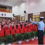 【护航犀城交警在线】快乐迎“六一” 平安伴“童”行