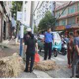 【新时代新城管】县城管局开展规范稻草点集中售卖管理行动