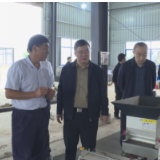 湖南省乡村振兴局副局长赵成新一行来茶调研乡村治理工作