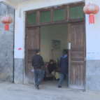 县残联开展集中下乡上门办证便民服务