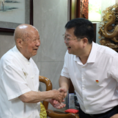 杨红兵、朱毅强分别带队开展“七一”走访慰问活动