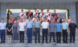 茶陵县举行2025年军校新学员入学欢送仪式：携笔从戎 矢志强军