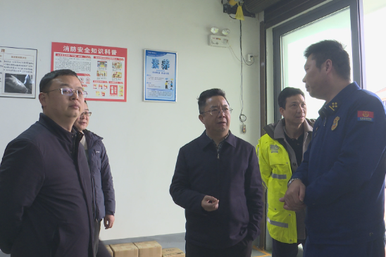 刘晓伟带队检查安全生产工作