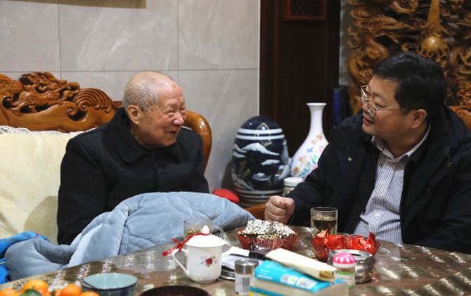 杨红兵、朱毅强、唐杰、何文龙、刘晓伟等领导开展走访慰问活动