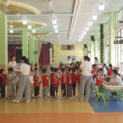 县妇幼保健院：免费体检进校园 “五健”护航助成长