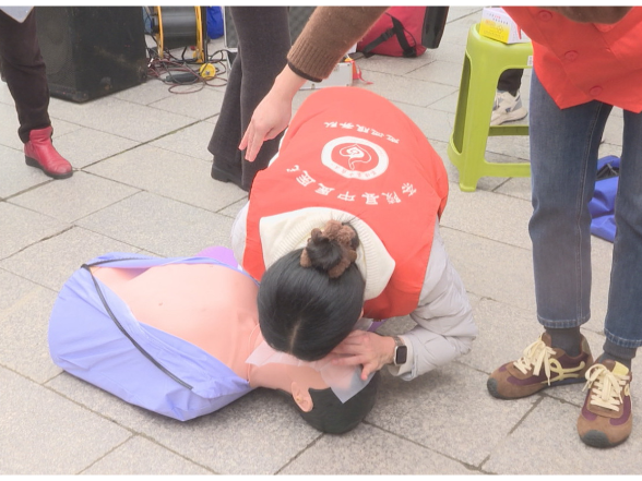 2026年“3·5”学雷锋纪念日集中志愿服务活动举行