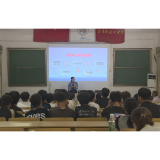 腰潞镇：“小镇法驿站” 法治教育进校园