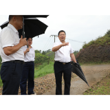 杨红兵督导防汛备汛和地质灾害防治工作