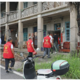 下东街道米筛坪社区:粽香传温情 邻里话安康
