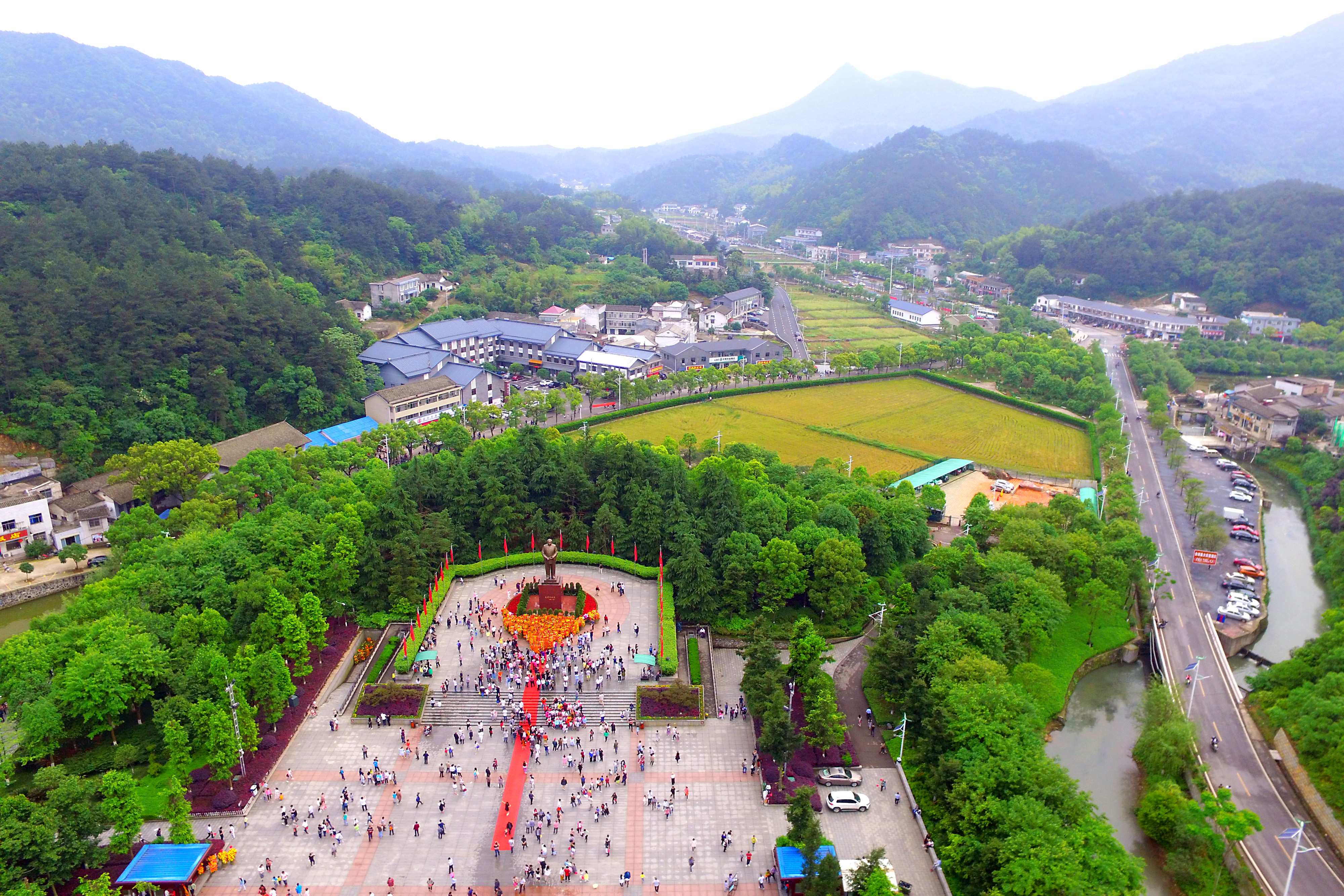 毛泽东广场（资料图片）.jpg