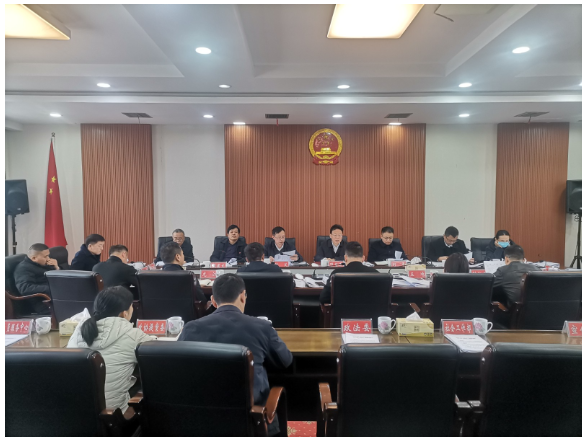 邓望军主持召开十届市人民政府第75次常务会议