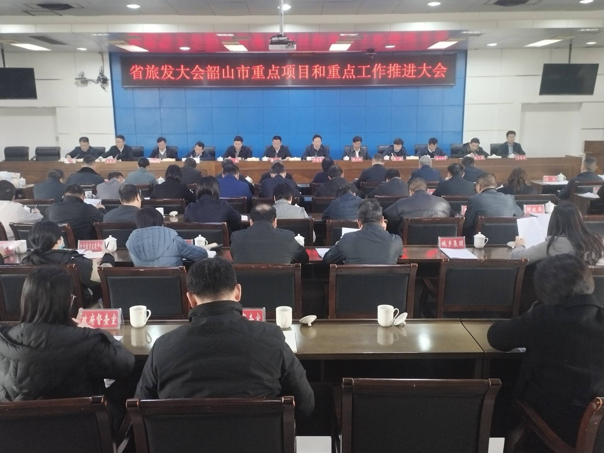 EBF59A964C2CA7AA86A2C3B7FE5E599A.jpg EBF59A964C2CA7AA86A2C3B7FE5E599A.jpg