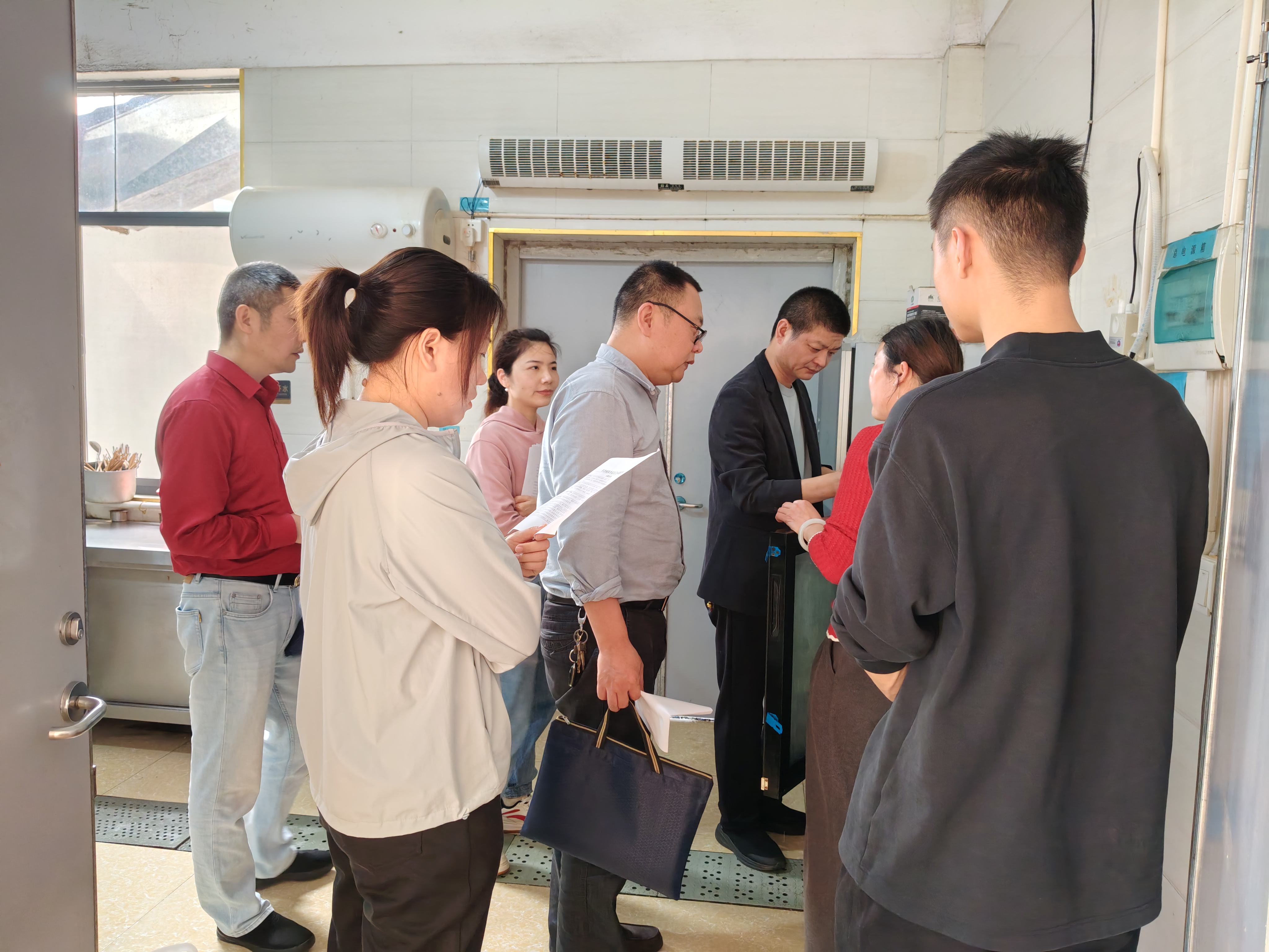 C66A66E9D272B28FFA1A8F3687360469.jpg C66A66E9D272B28FFA1A8F3687360469.jpg