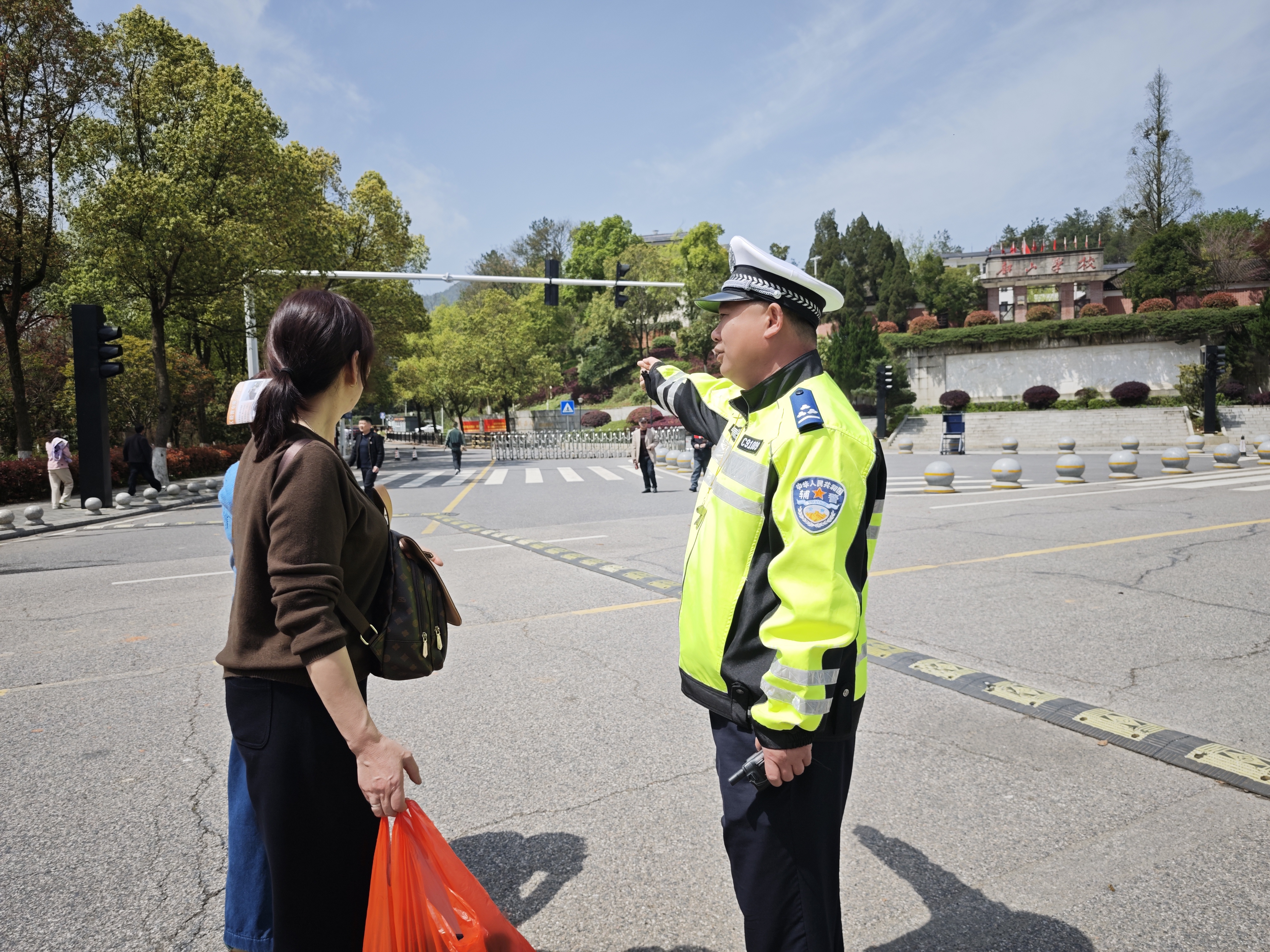 9019233FF26290582010A7F62DE7FD3C.jpg 9019233FF26290582010A7F62DE7FD3C.jpg