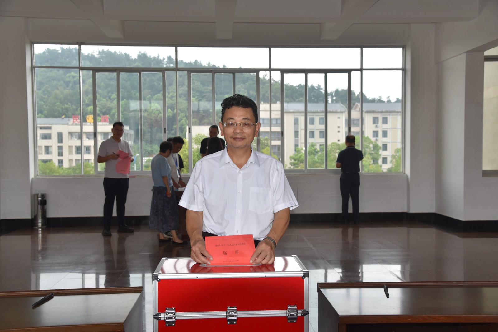 李长新.jpg