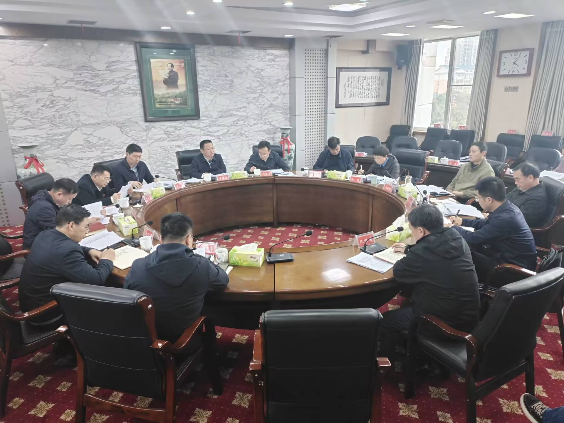 曹伟宏主持召开市委常委会2026年第七次会议