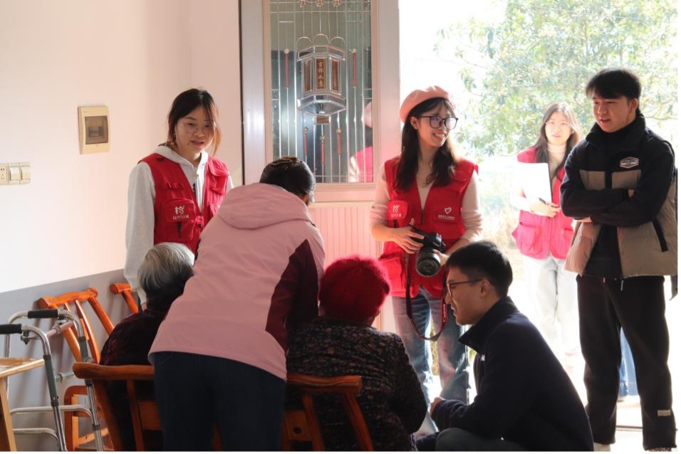 图片 1.jpg 图片 1.jpg