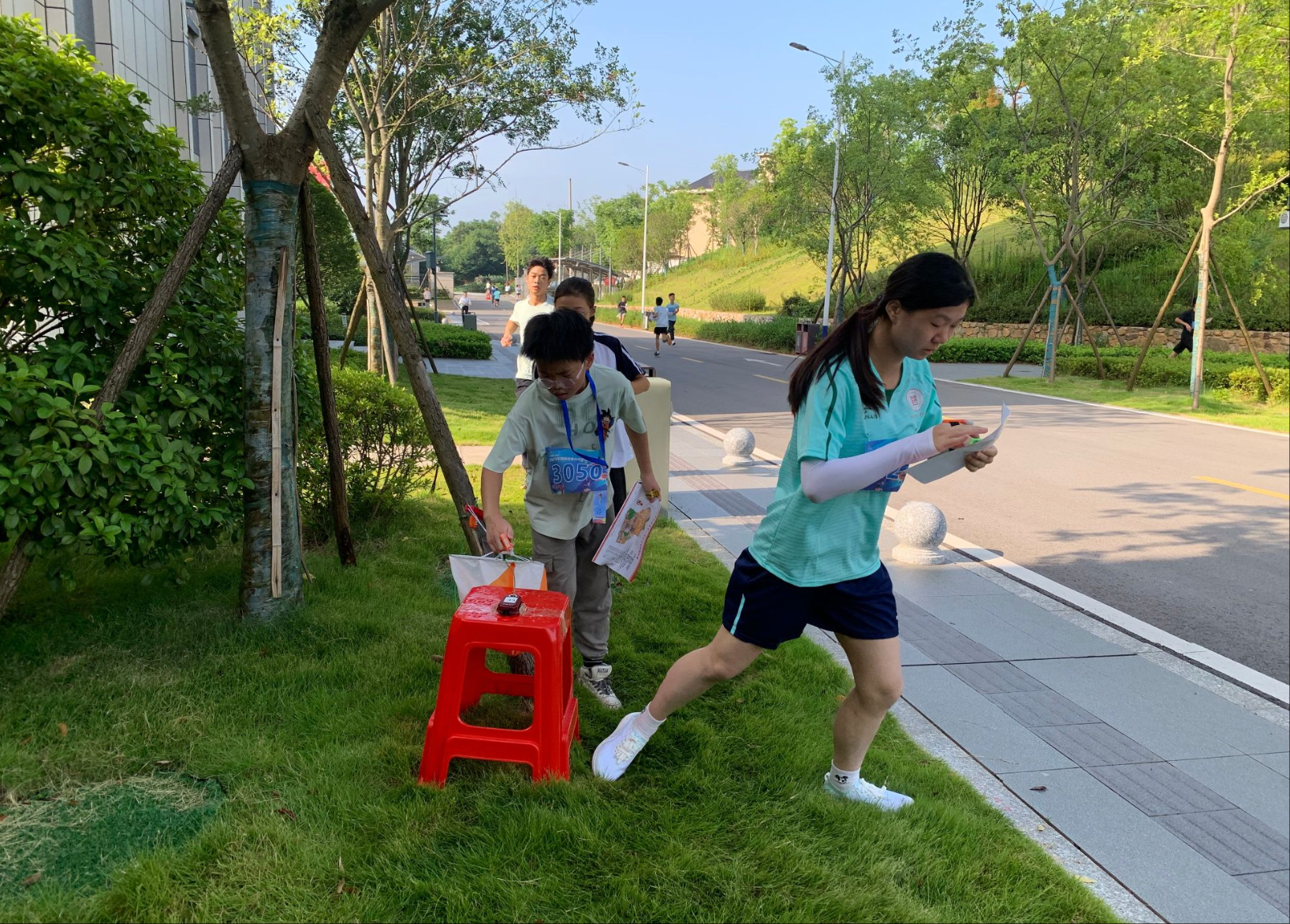 定向越野竞标赛2.png