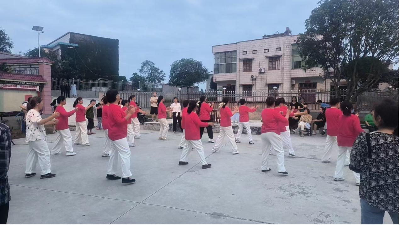 银园村.jpg