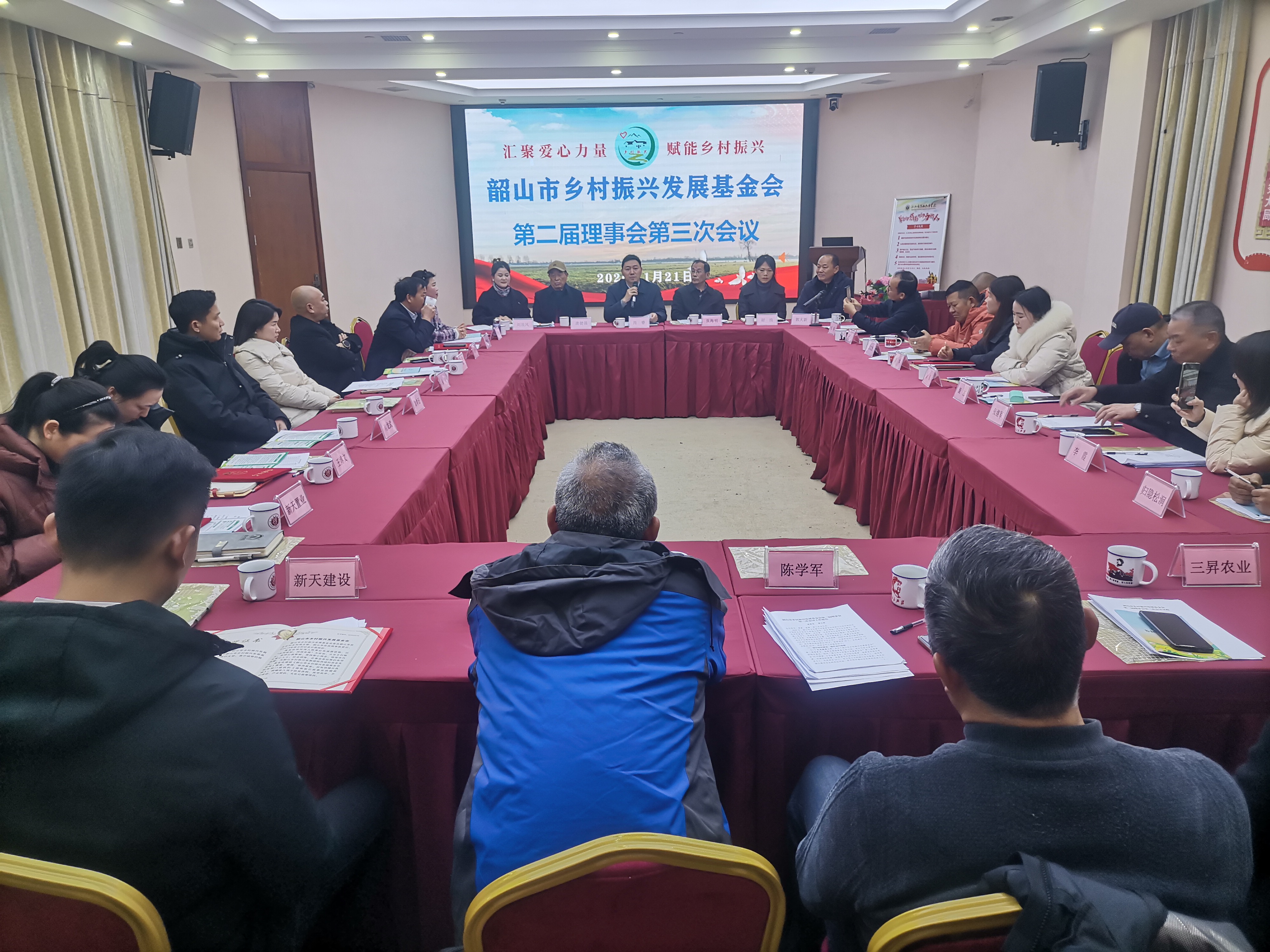 1FA5E98FAC5CB5E6870933D99197ABCD.jpg 1FA5E98FAC5CB5E6870933D99197ABCD.jpg