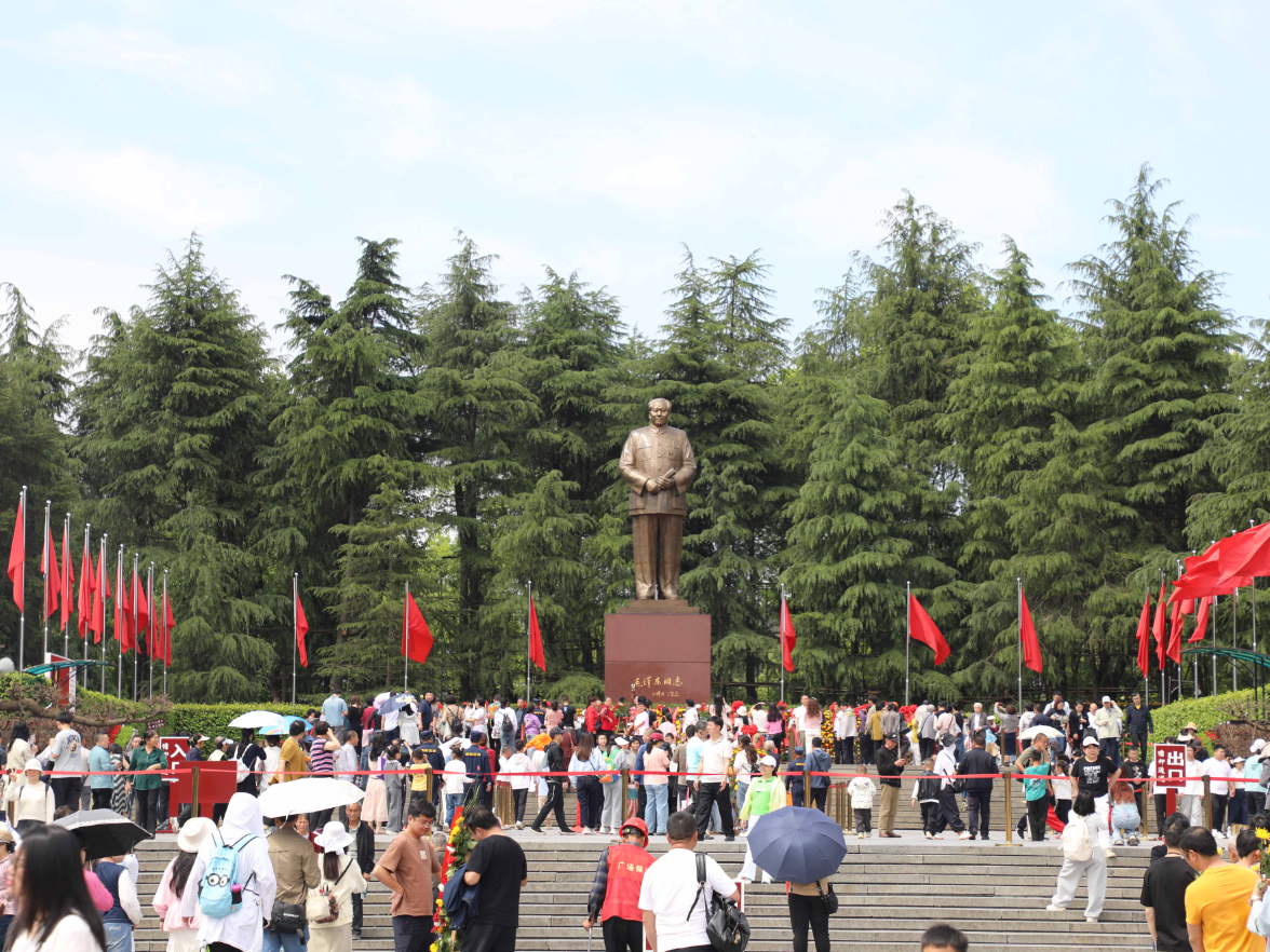 韶山——延安开通直达动车 两座红色地标 一脉精神传承
