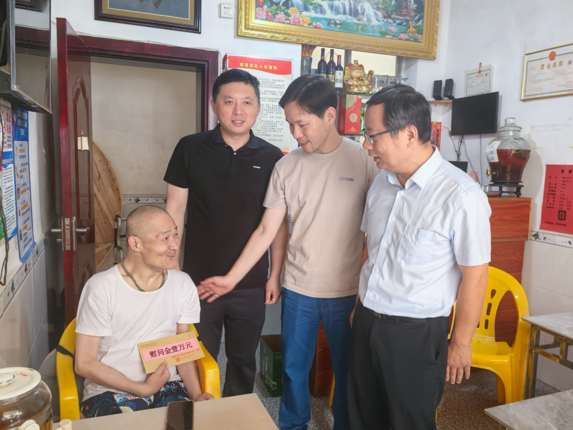 韶山市侨联暖心走访特殊困难侨眷 精准帮扶传递侨界温情