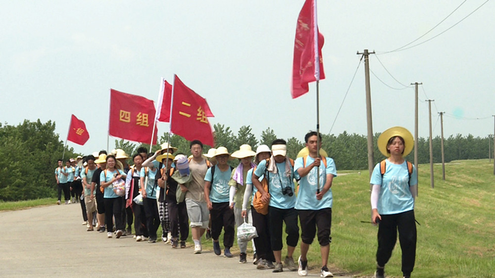 0722高校大学生实践活动001_副本.jpg 0722高校大学生实践活动001_副本.jpg