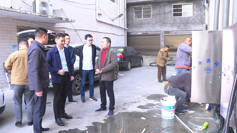 李开龙_副本.jpg 李开龙_副本.jpg