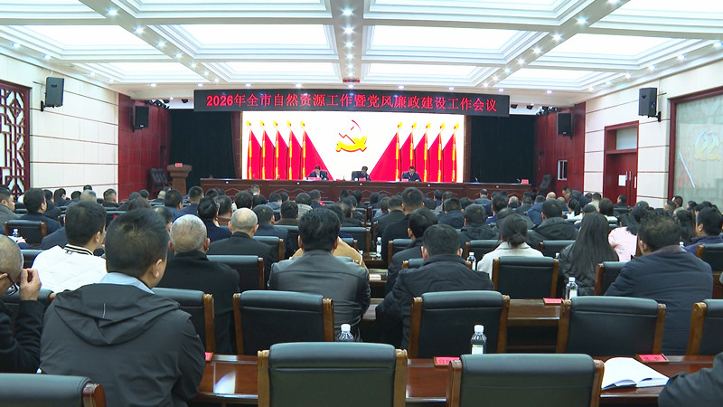 自_副本.jpg 自_副本.jpg