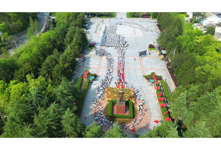 我市2200余名师生韶山行：追寻伟人足迹 传承红色基因