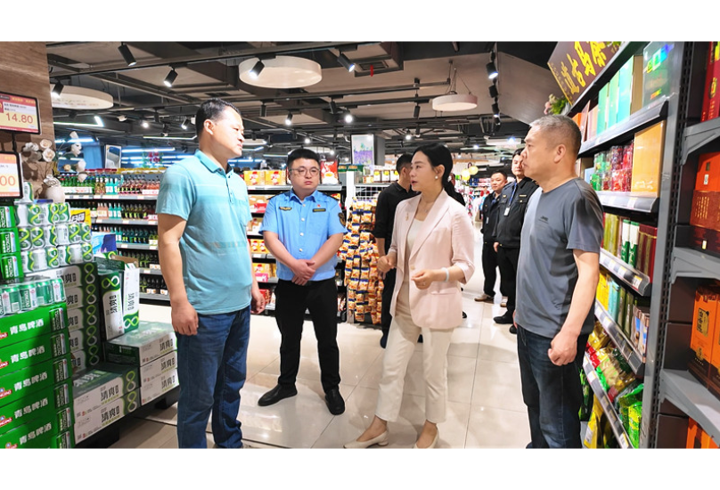 市领导督导检查市场监管领域安全生产工作