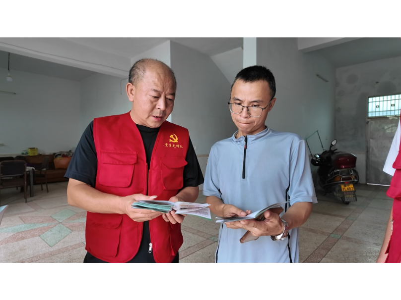 长塘镇马安村:入户宣传倡文明 移风易俗入人心
