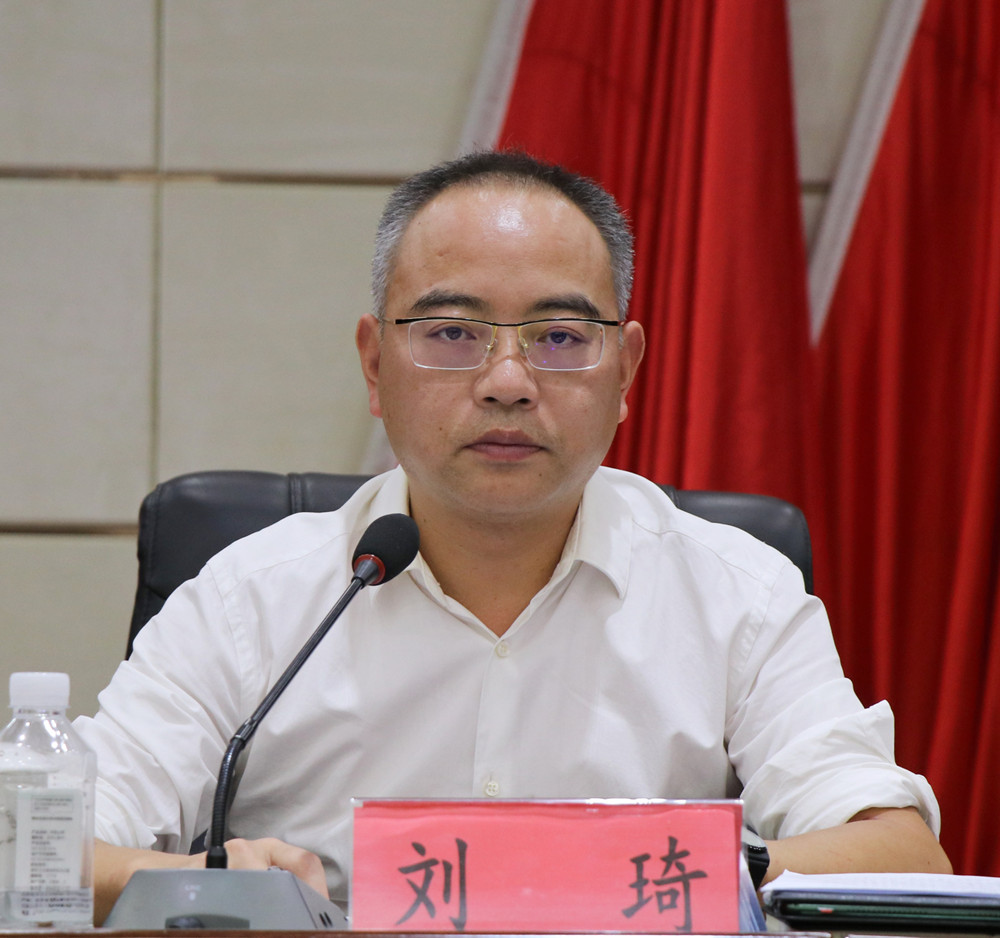表扬大会3.jpg