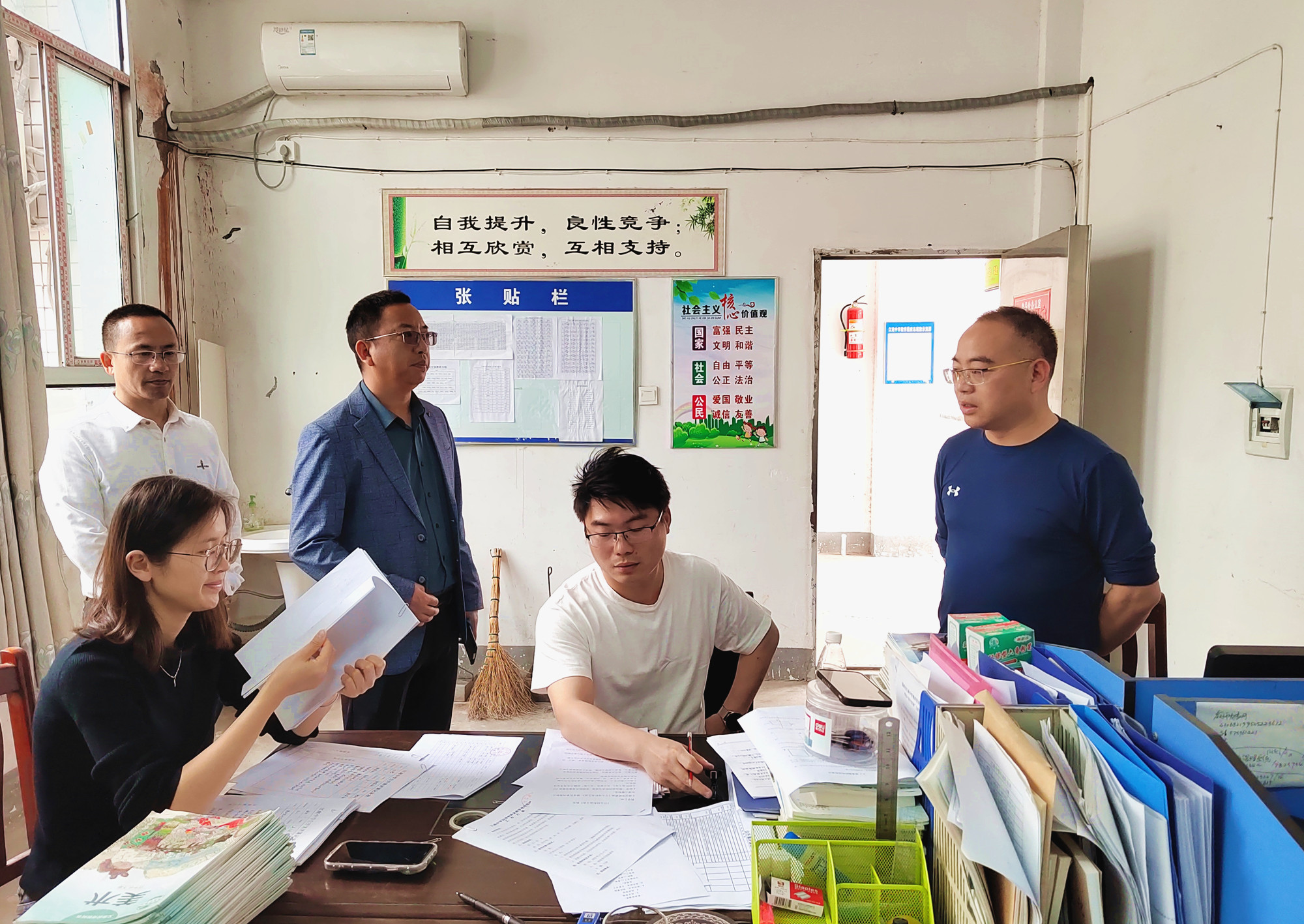 0413刘琦督查2_副本.jpg 0413刘琦督查2_副本.jpg