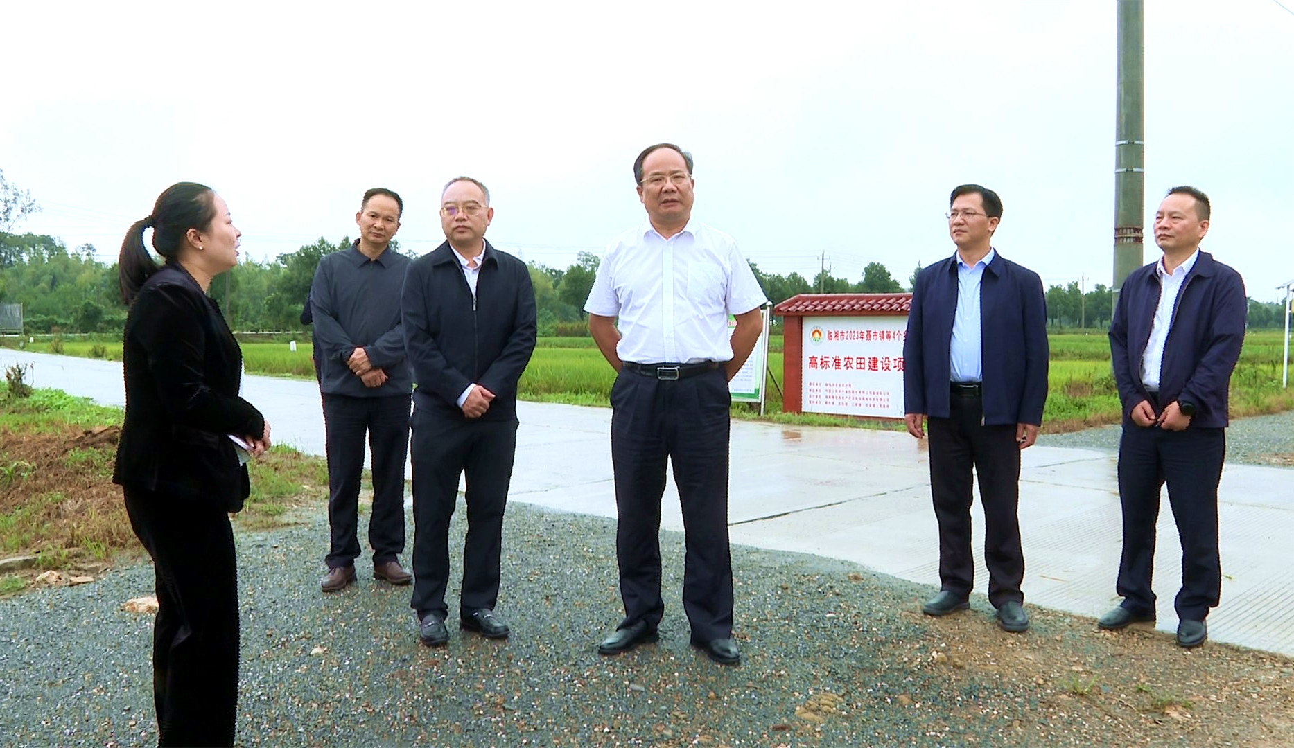 1017 谢运策来我市调研督导巩固拓展脱贫攻坚成果同乡村振兴有效衔接工作(刘琦，李明)4_副本.jpg