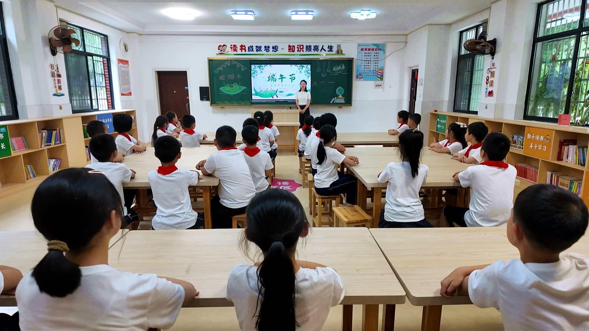 0528 长安寄宿制小学：粽香盈校迎端午 家国情怀薪火传2_副本.jpg