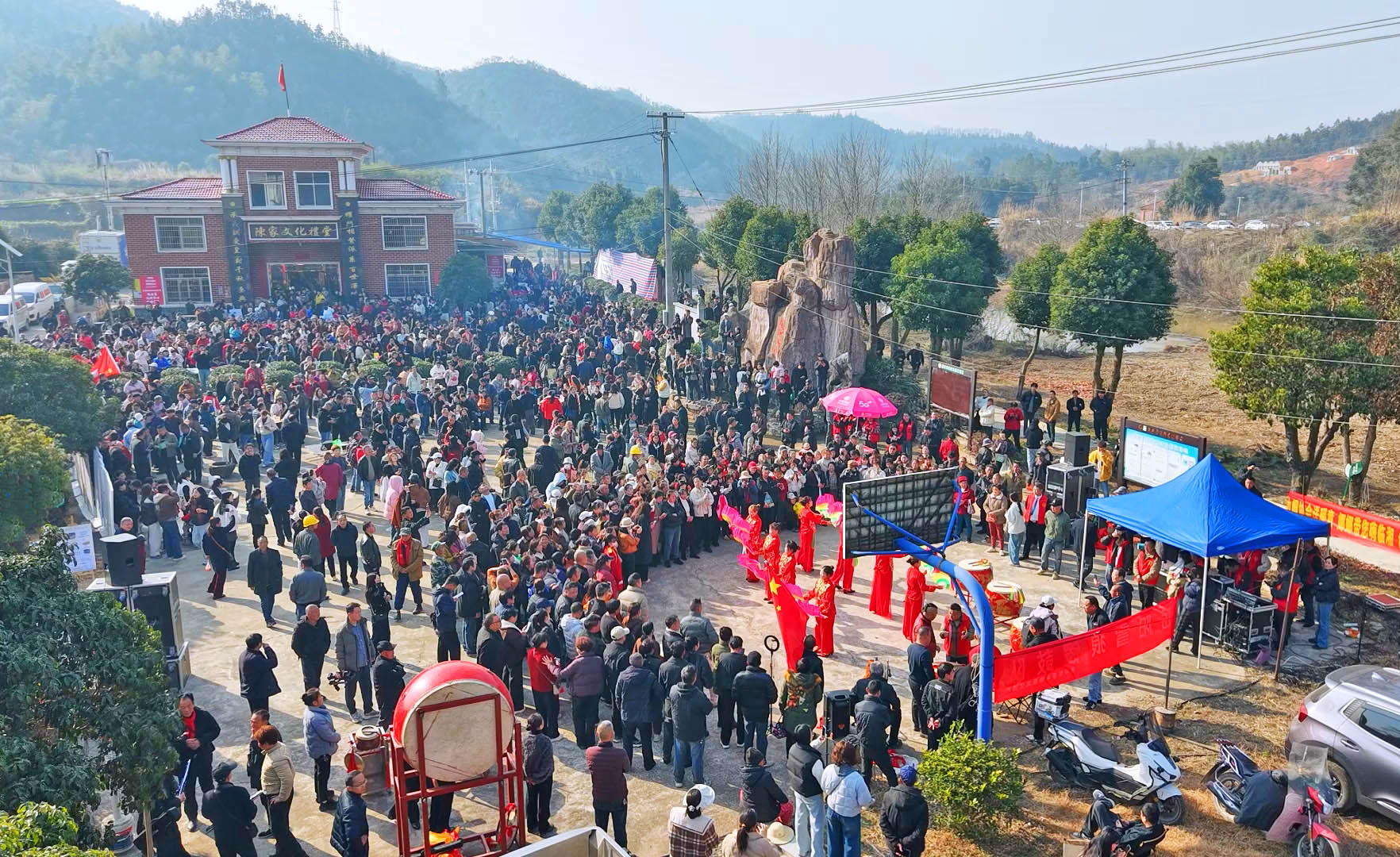 0115 土味牛宴引八方宾朋 品“浮标之乡”好滋味6.jpg