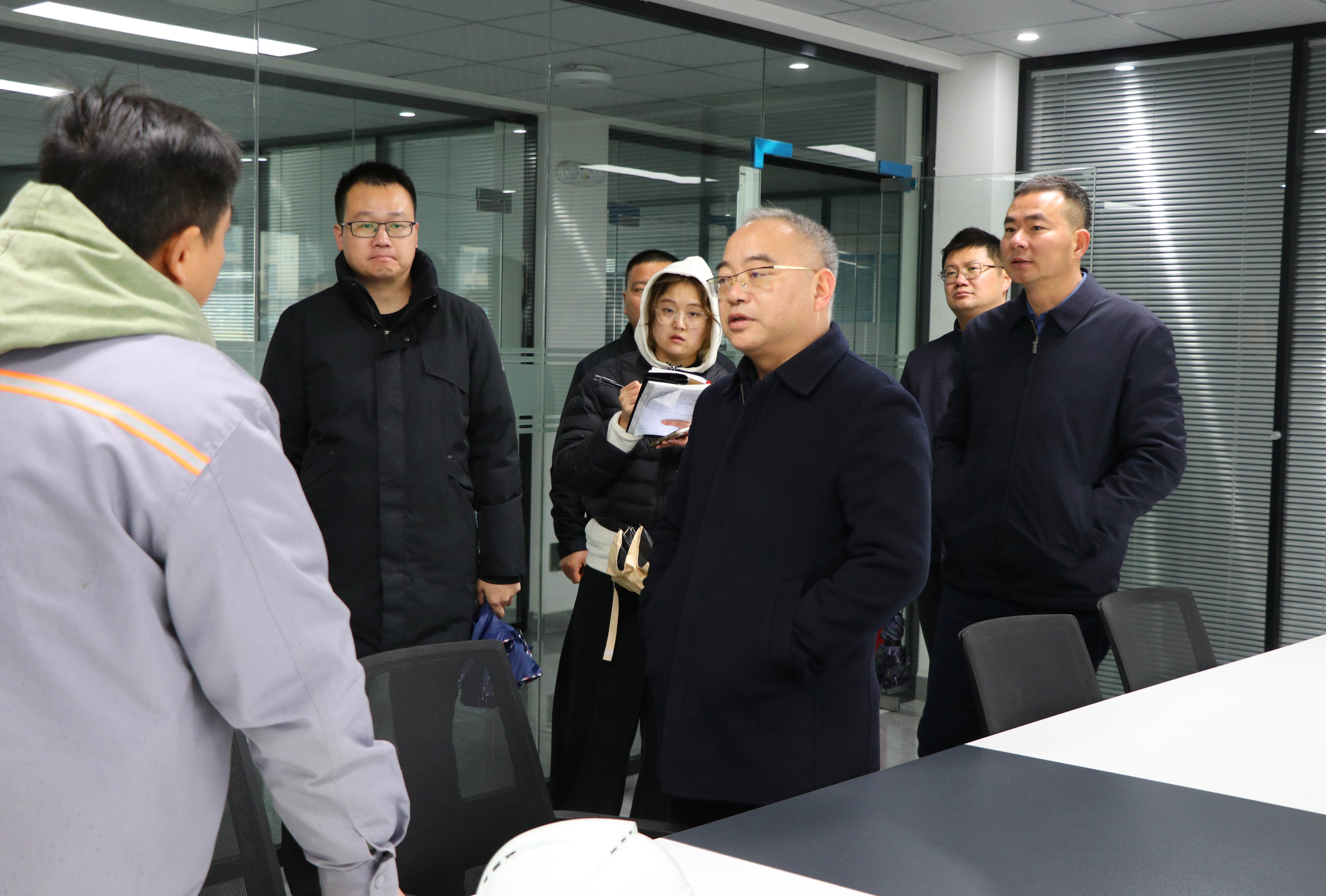 1.19书记 调研园区IMG_8300.jpg