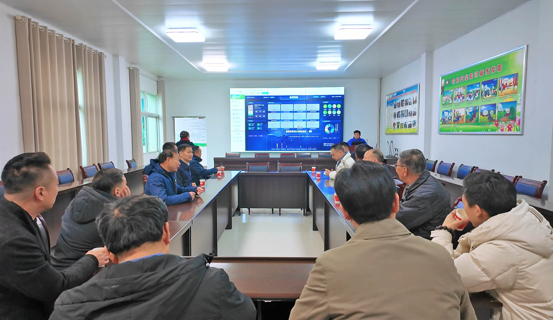 0127 省富硒生物产业协会调研组来我市调研富硒产业发展情况1.jpg 0127 省富硒生物产业协会调研组来我市调研富硒产业发展情况1.jpg