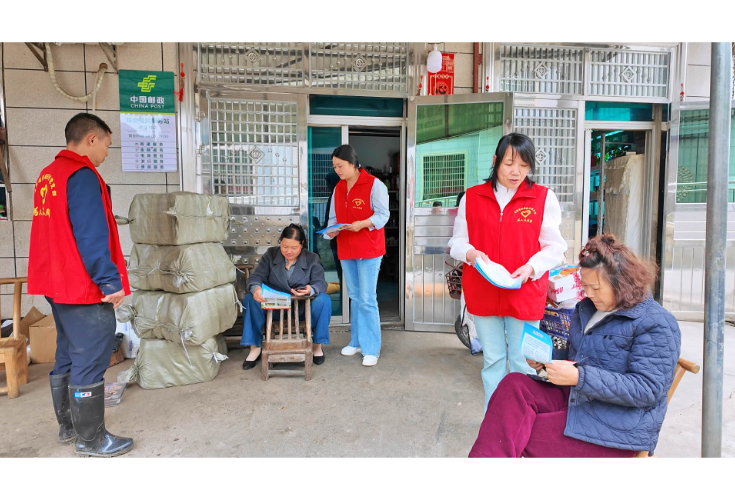 羊楼司镇柘庄村：护林防火“不打烊” 筑牢春季“防火墙”