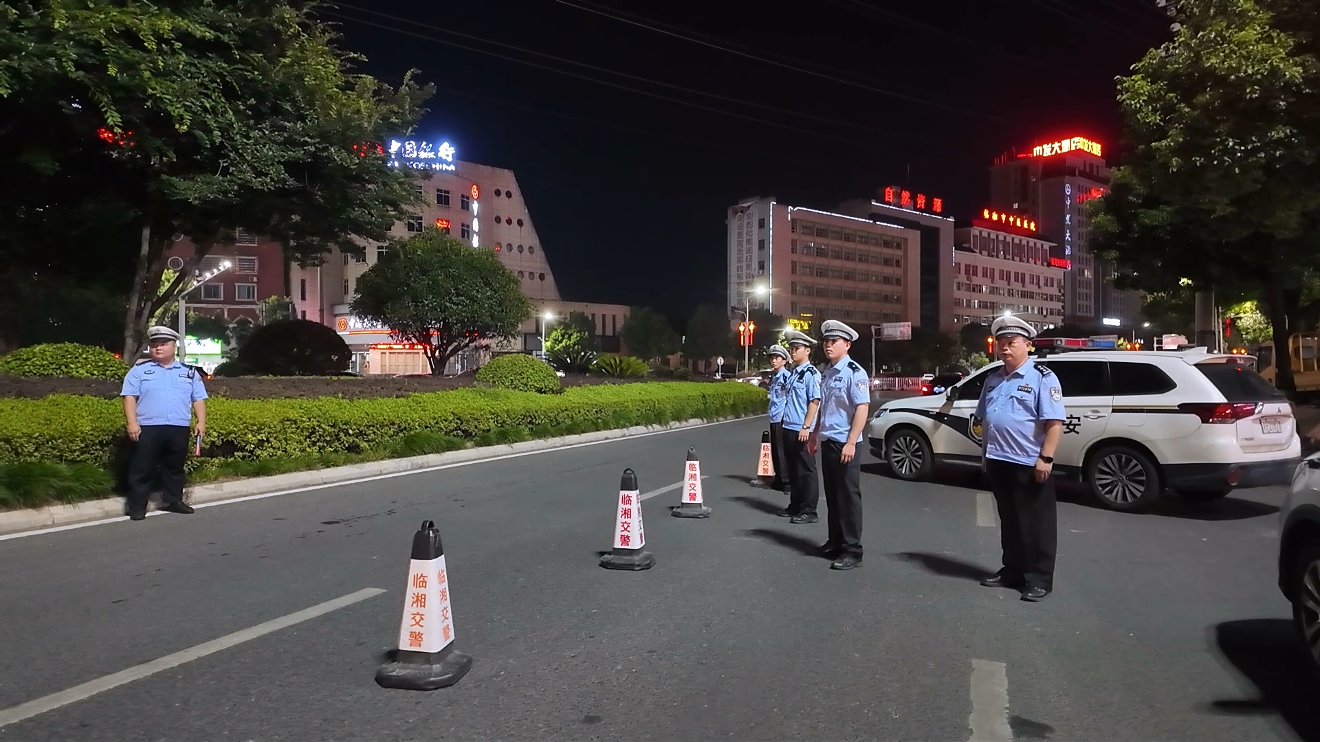 0804市公安交通管理大队开展夏季道路交通安全专项整治行动2.jpg 0804市公安交通管理大队开展夏季道路交通安全专项整治行动2.jpg