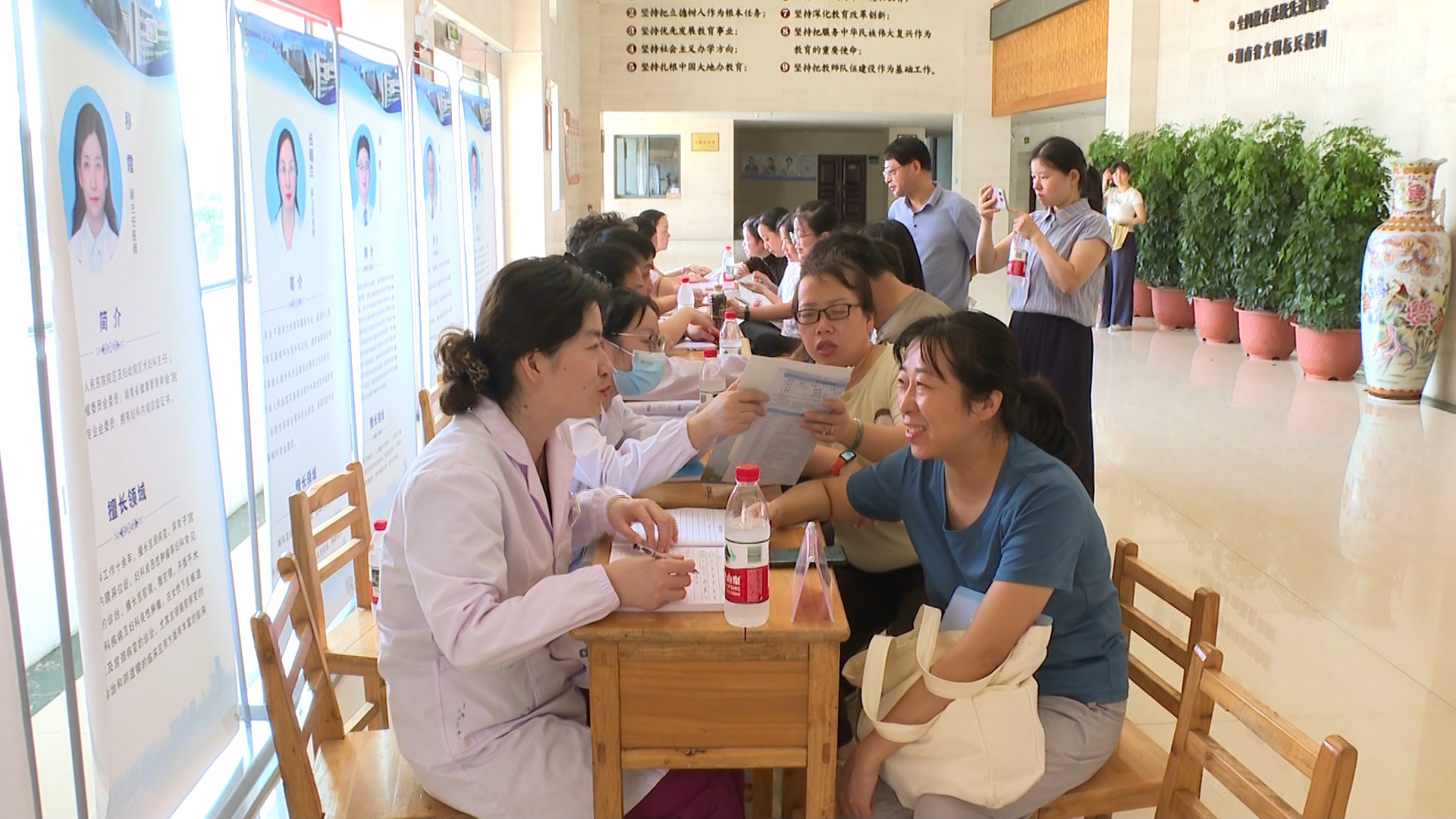 人民医院1.jpg