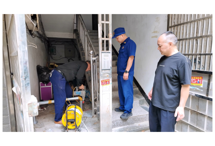 市消防救援局：推进消防“硬隔离” 筑牢小区安全防线
