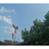 唐洞街道：修路灯 惠民生