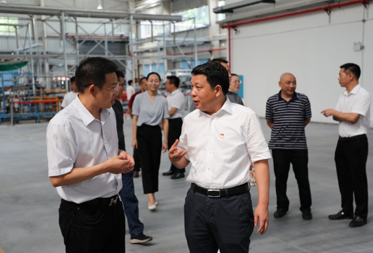 陈占华调研园区发展和检查安全生产、环保工作