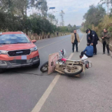 小车车主左转疏于观察撞倒直行摩托车  负全责